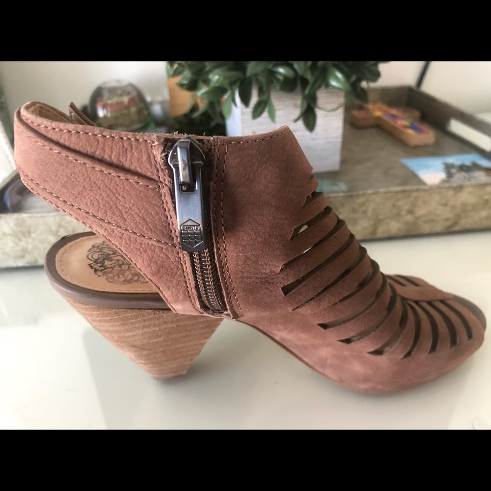 vince camuto heels